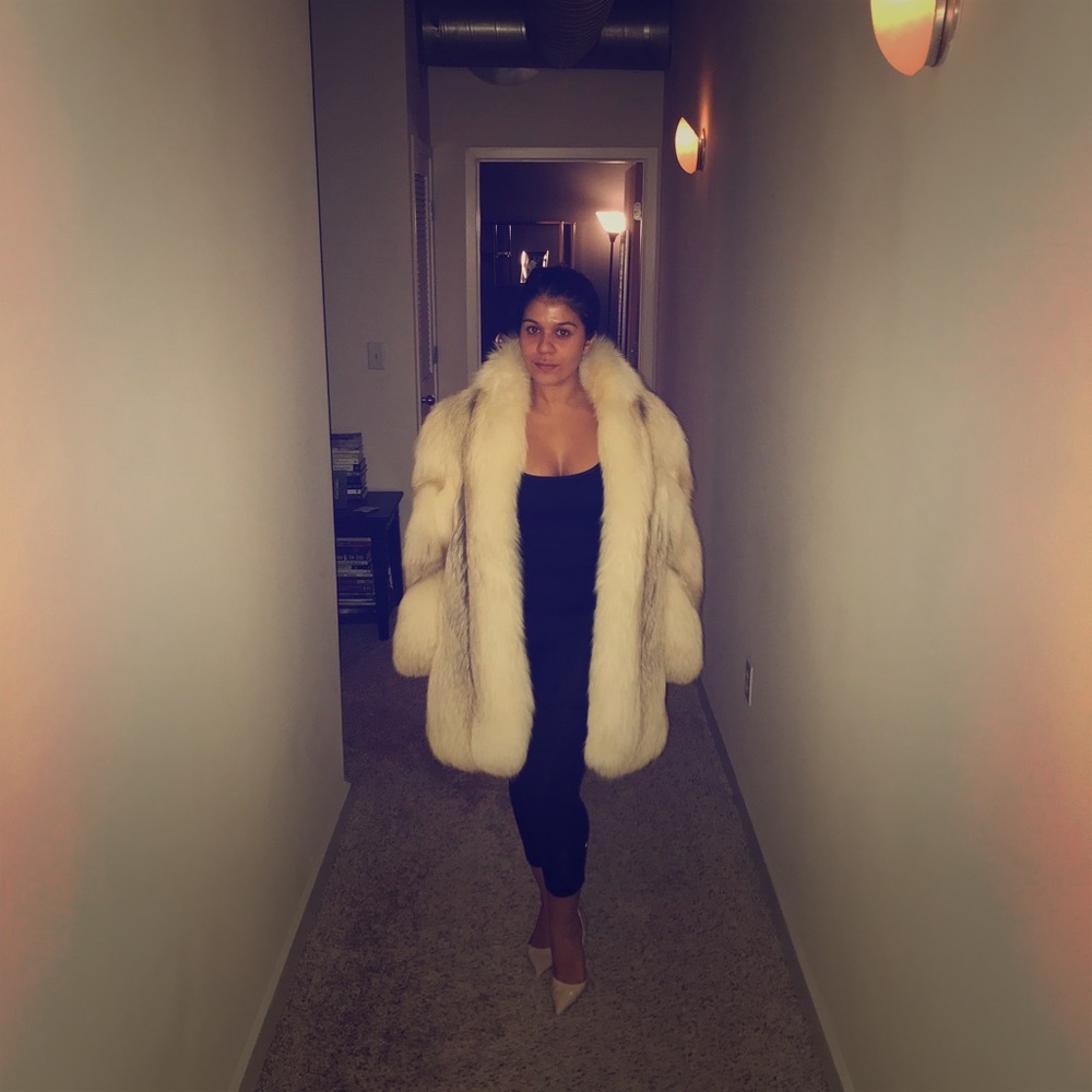 Fox fur luxury fur coat